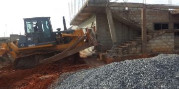 Greater Accra Minister Leads Security Personnel To Eject Encroachers On CSIR-ARI Lands
