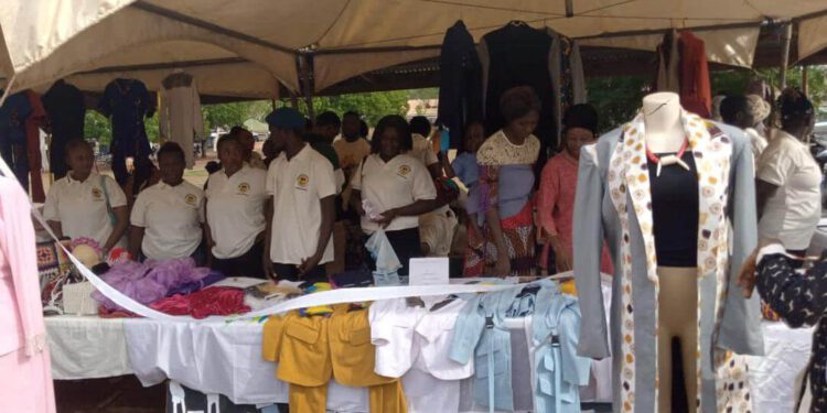 NR: TATU fashion design students hold annual exhibition and fashion show