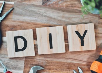 Article: Do-it-yourself ideas in an economic crisis