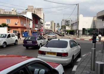 Life slowly resumes in Gabon’s capital after coup