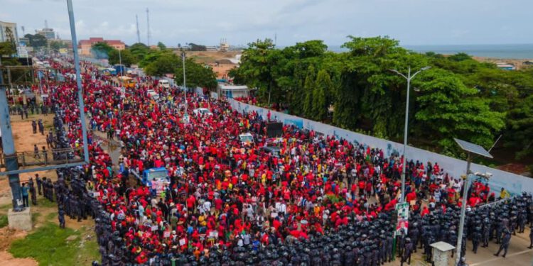 Excessive taxes, corruption, mismanagement: Minority, NDC, others hold #OccupyBoGProtest