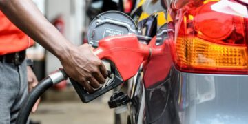 Fuel economy tips in the wake of expected global price surge caused by Israel-Hamas war