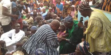 S/R: Mahama pays courtesy call on Yapei-Wura Bikunuto