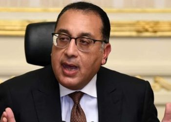 Egypt swears in new cabinet amid rising economic challenges