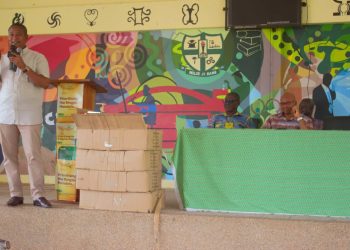 Adentan MP donates to final-year students of Frafraha SHS