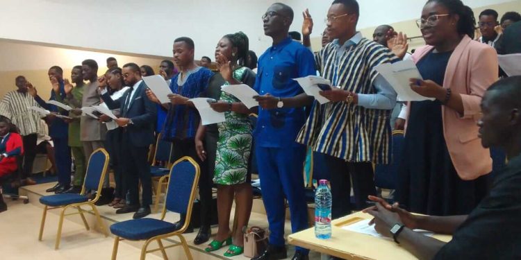 Youth encouraged to engage in national discourse