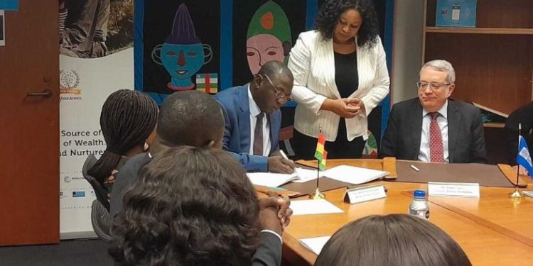 Ghana signs $260m deal with World Bank