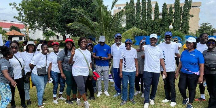CIHRM, UGBS lead health walk to raise awareness for HR Professorial Chair