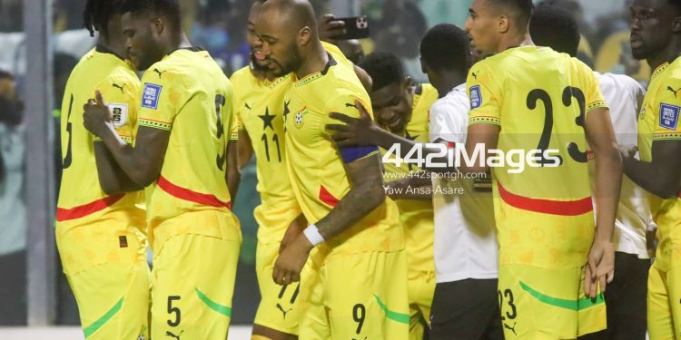 Black Stars edge Mali to stay top of qualifying group