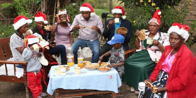 ARTICLE: Your “united front” holiday money plan: 10 financial commandments for a large family Christmas