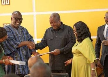 UGBS alumni strengthen ties, chart fundraising drive for new undergraduate block