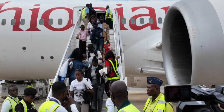 Ghana receives first 300 evacuees from South Africa amid xenophobic attacks