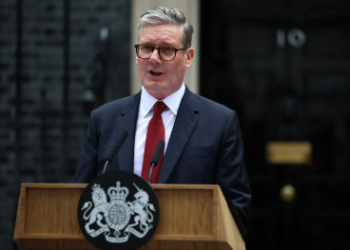 Keir Starmer resigns as UK Prime Minister amid mounting political pressure