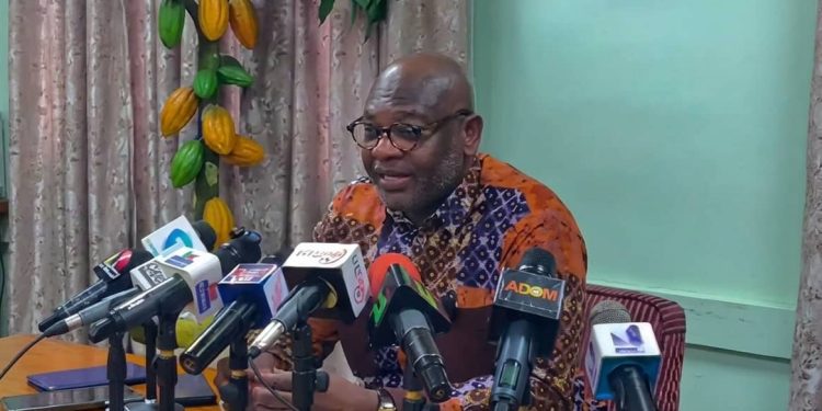 COCOBOD announces marginal increase in cocoa price from GH¢2,587 to GH¢2,650 per bag for 2026/27