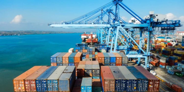 Ghana records GH¢13.8bn trade surplus in Q2 2026 as imports surge